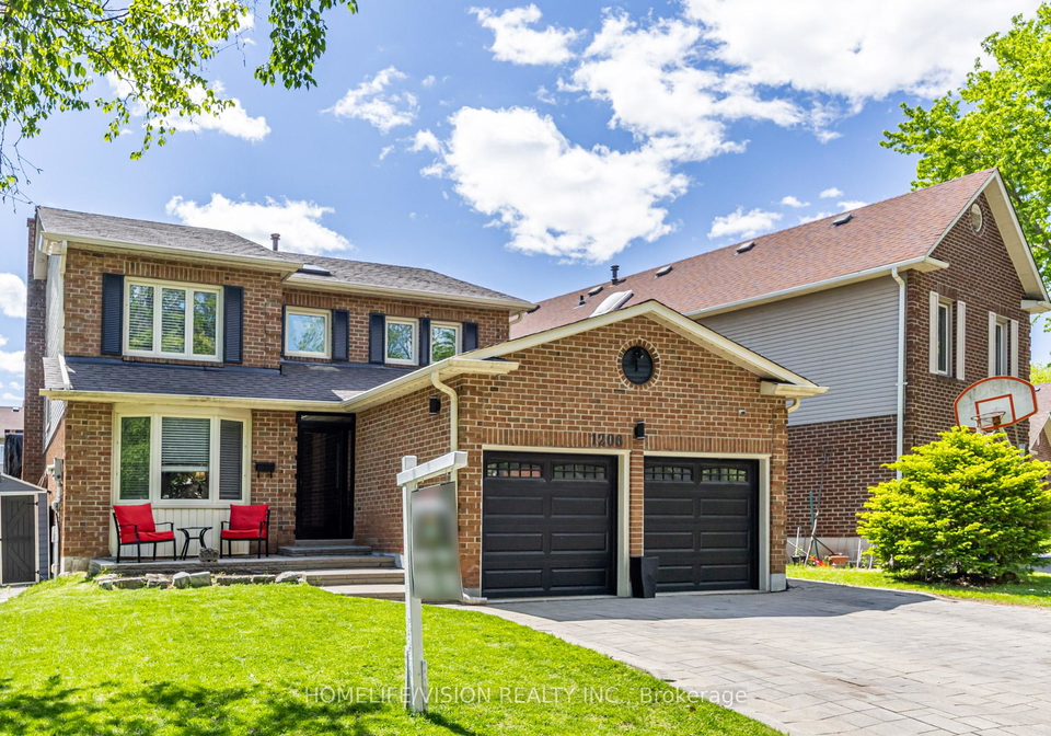 1206-fieldstone-circle-pickering-ontario-e13226672