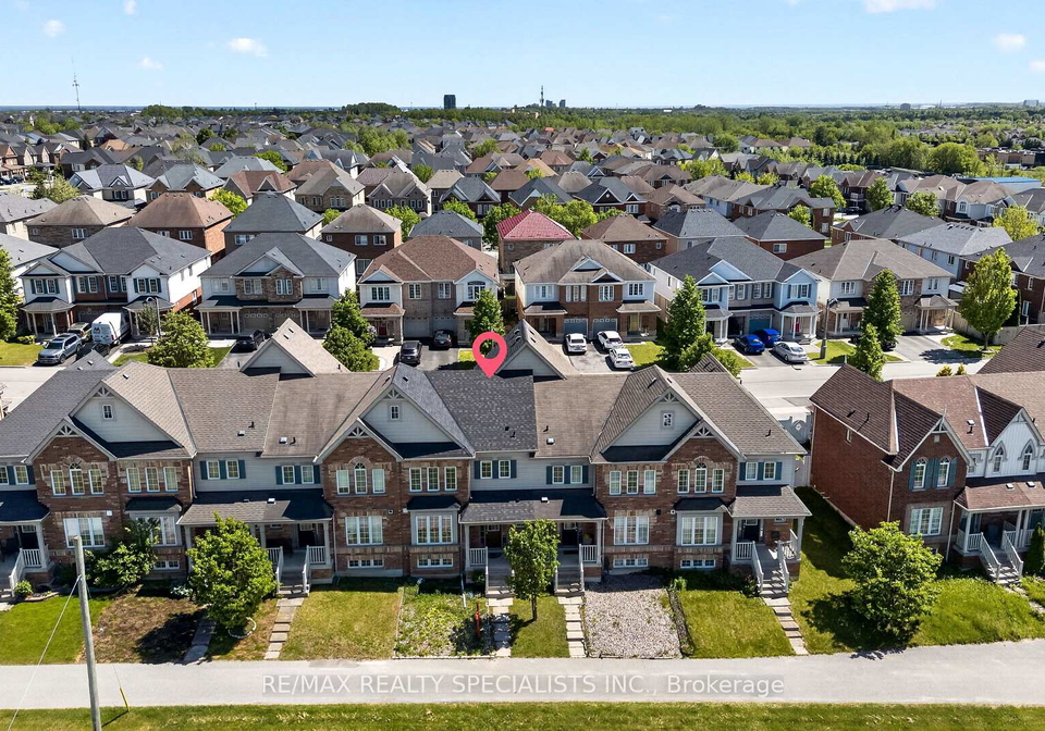 45-warnford-circle-ajax-ontario-e13226836