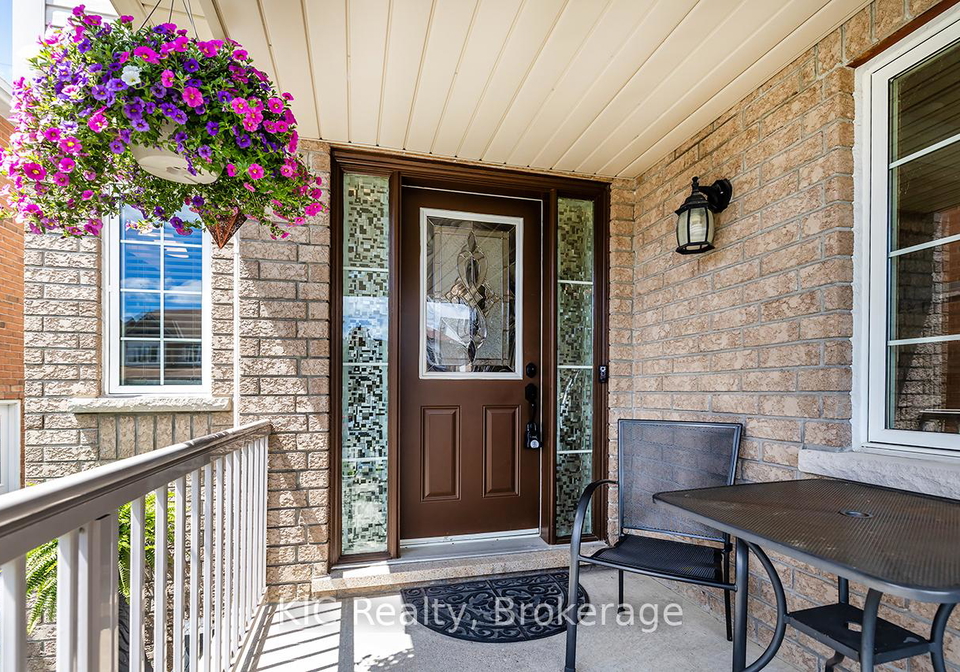 40-puttingedge-drive-whitby-ontario-e13226848