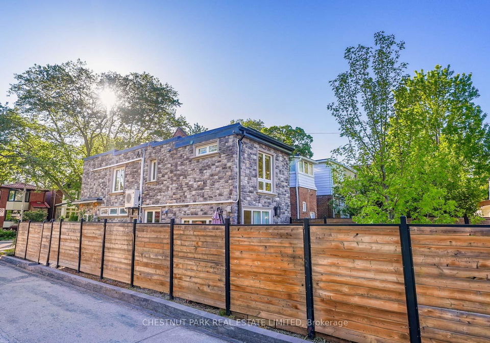 107-eaton-avenue-east-york-ontario-e13227132