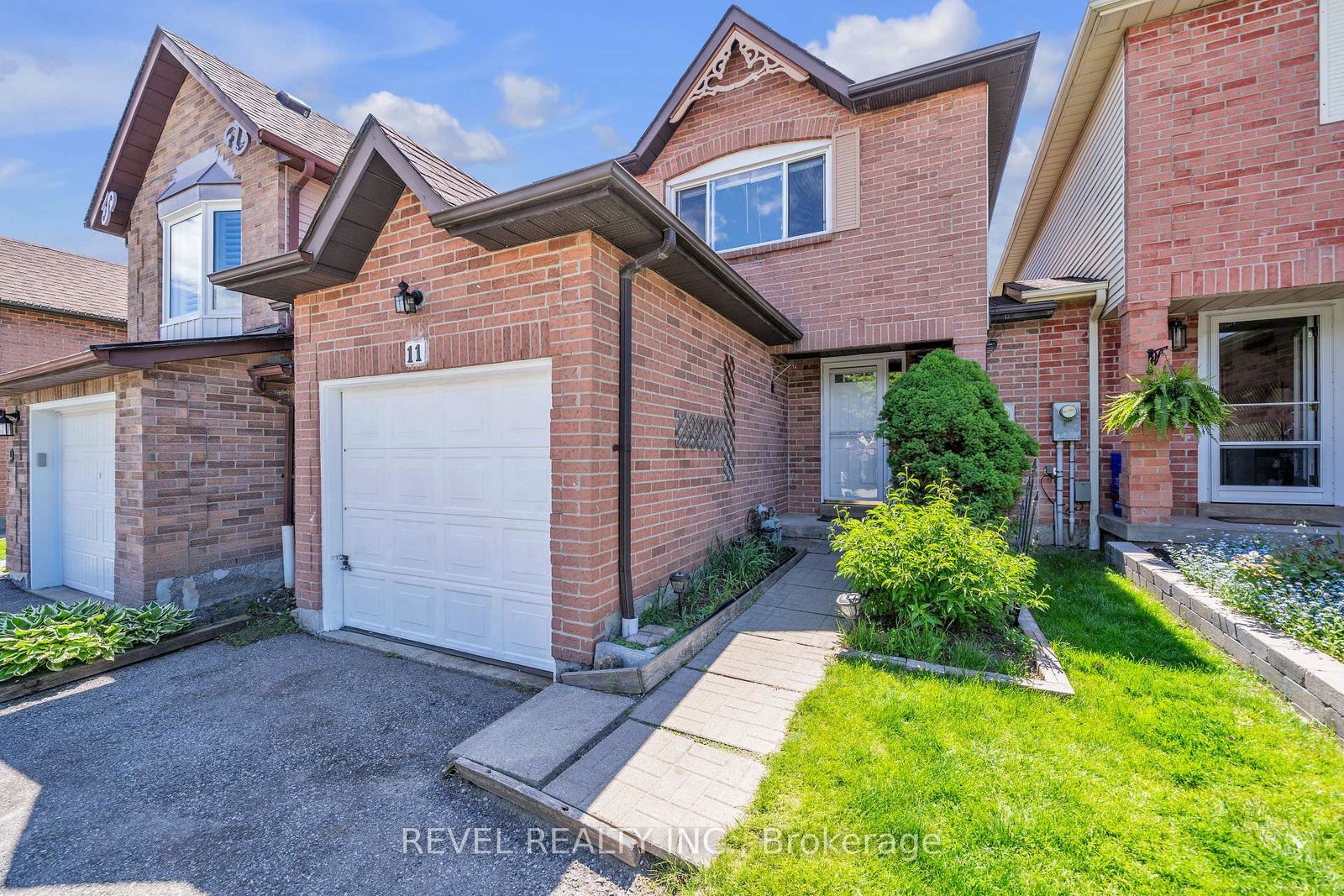 11-carr-drive-ajax-ontario-e13227350