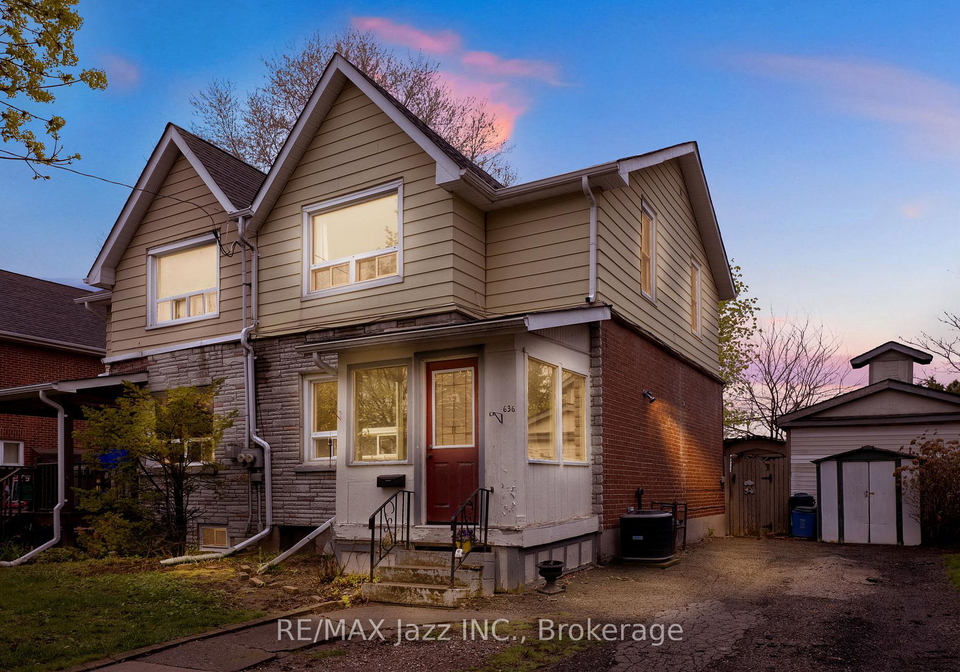 636-carnegie-avenue-oshawa-ontario-e13227478