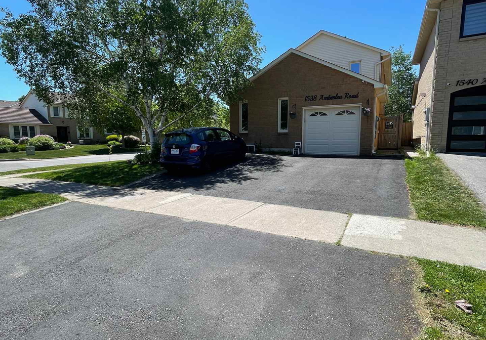 1538-amberlea-road-pickering-ontario-e13227488