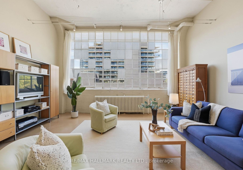 245-carlaw-avenue-toronto-ontario-e13228232
