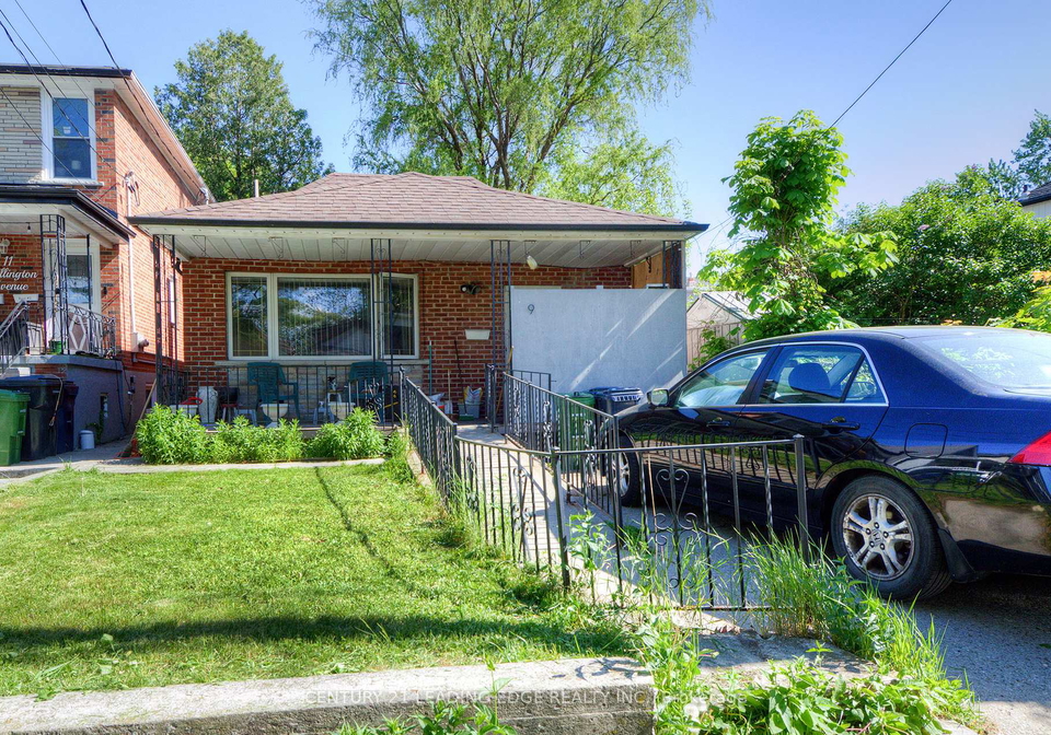 9-wallington-avenue-east-york-ontario-e13228404