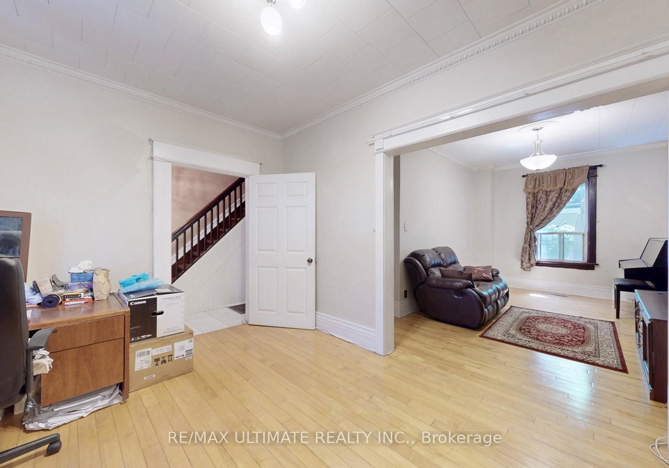1299-dundas-street-e-toronto-ontario-e13229590