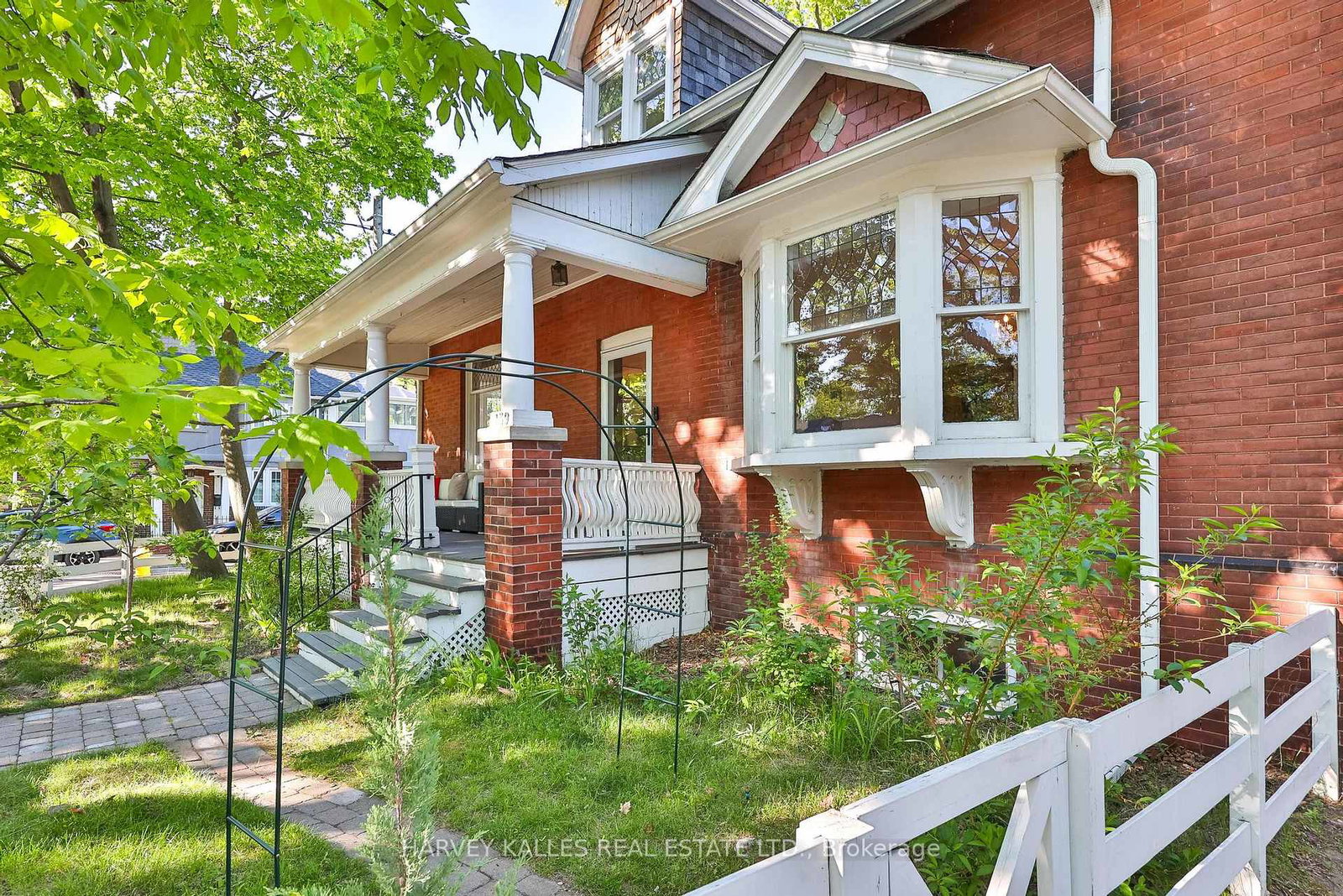 139-hammersmith-avenue-toronto-ontario-e13229646