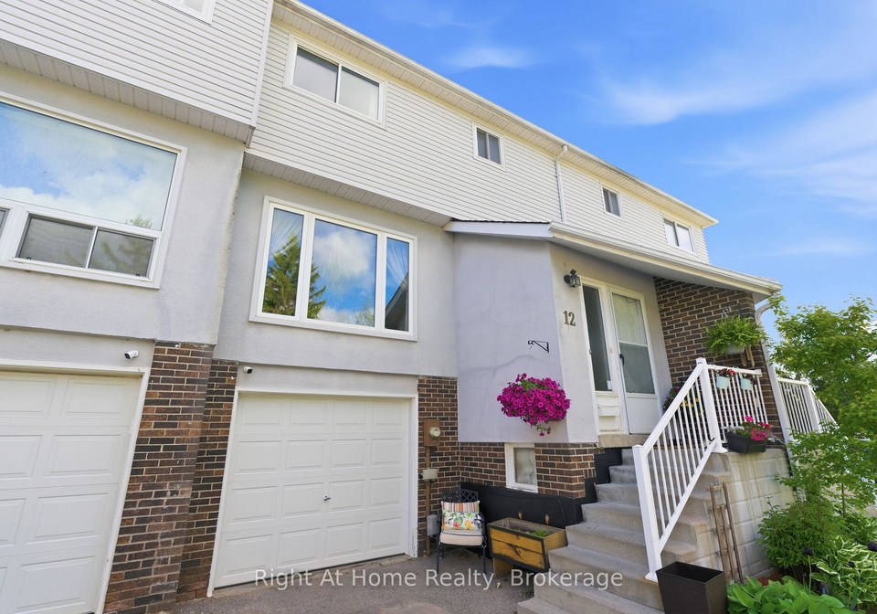 303-garden-street-whitby-ontario-e13230254