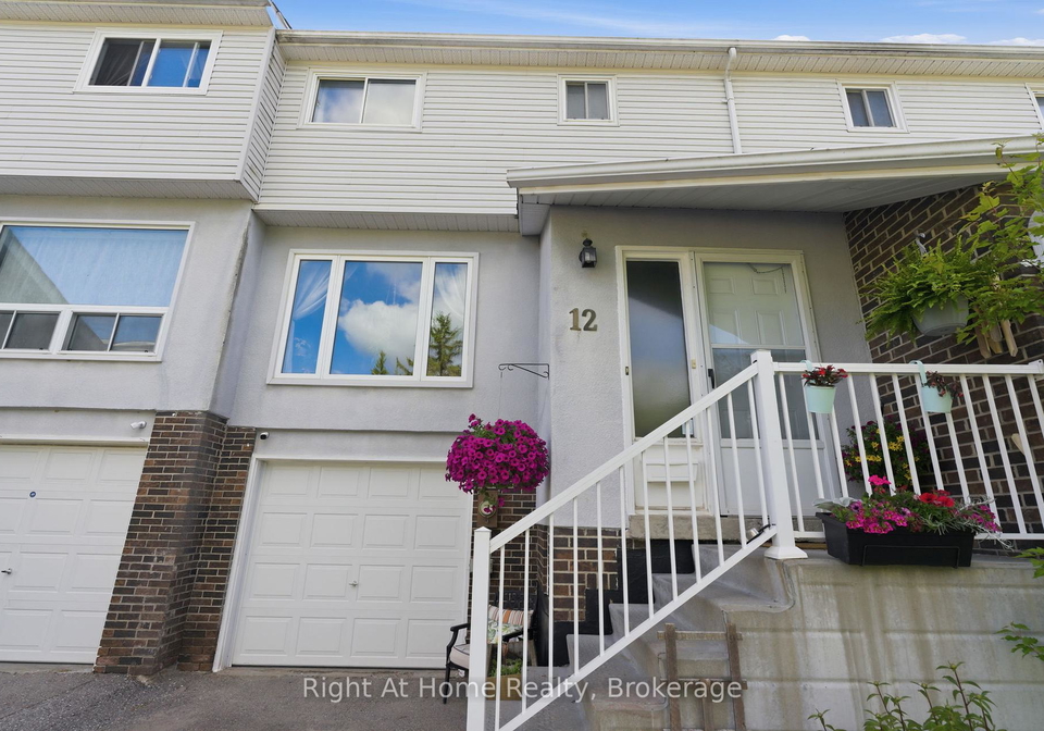 303-garden-street-whitby-ontario-e13230254