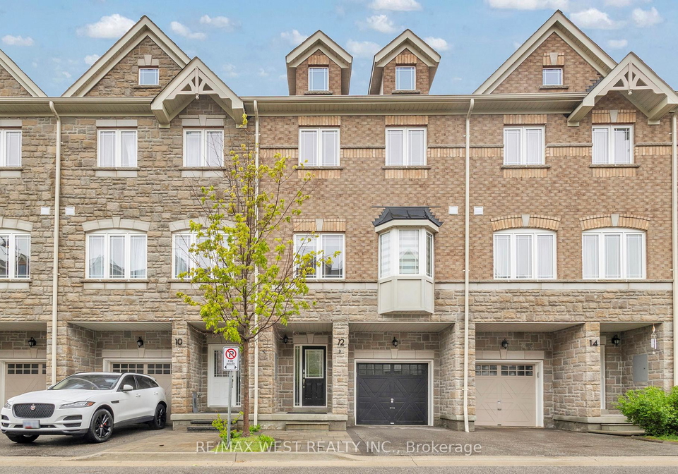 12-waterstone-way-whitby-ontario-e13230588