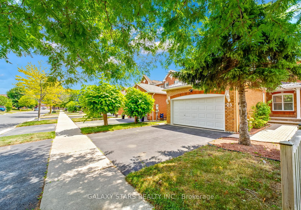 25-fieldnest-crescent-whitby-ontario-e13230842