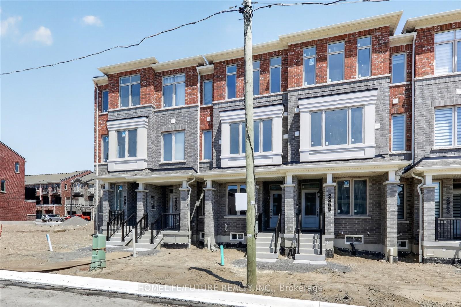 2957-gatestone-path-pickering-ontario-e13231324
