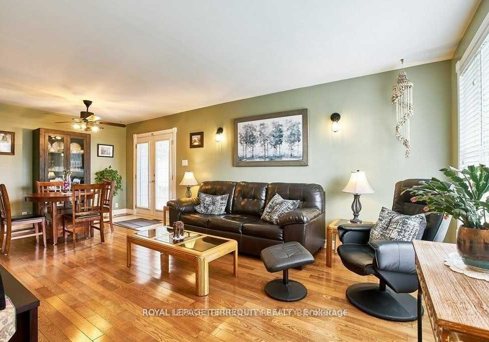 304-palmerston-avenue-whitby-ontario-e13231372