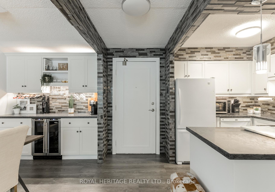 1535-diefenbaker-court-pickering-ontario-e13232540