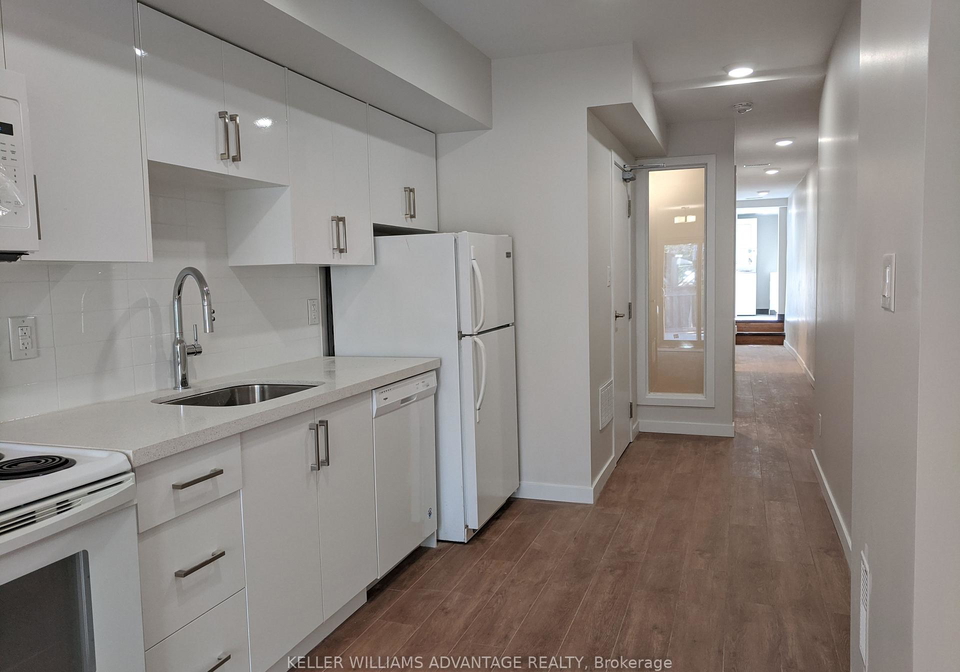 119-coxwell-avenue-toronto-ontario-e13232718