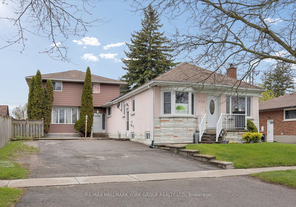 226-cromwell-avenue-oshawa-ontario-e13233440