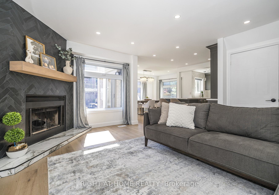 82-reed-drive-ajax-ontario-e13233590
