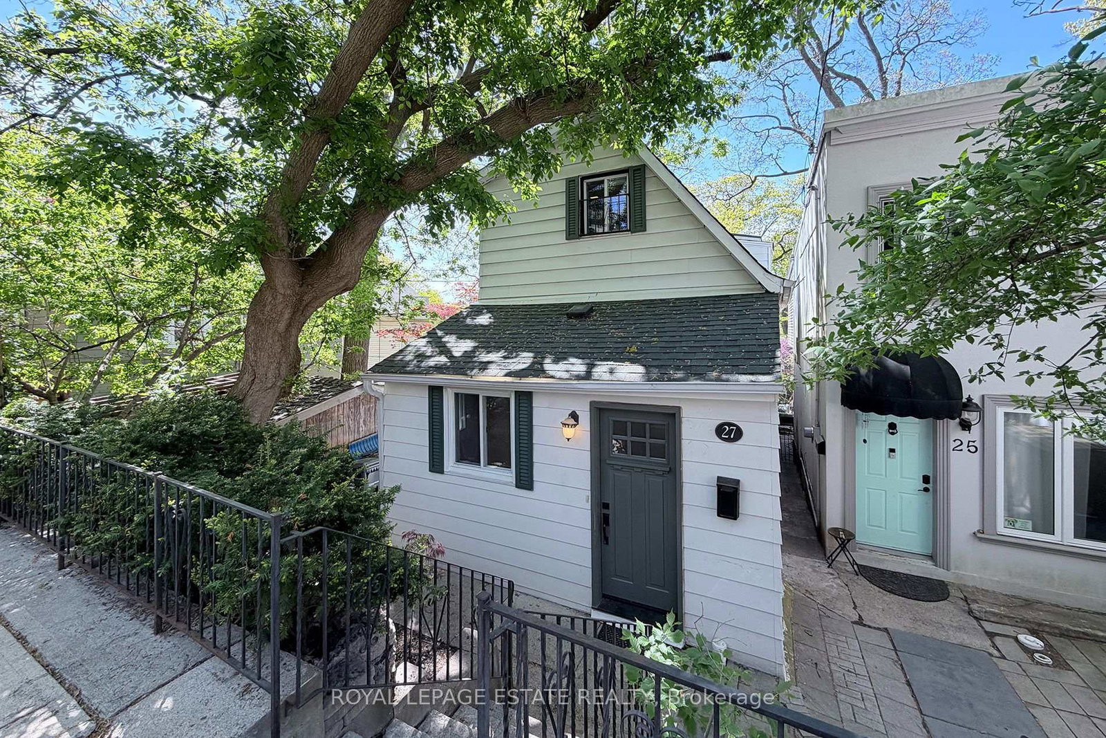 27-sycamore-place-toronto-ontario-e13233808