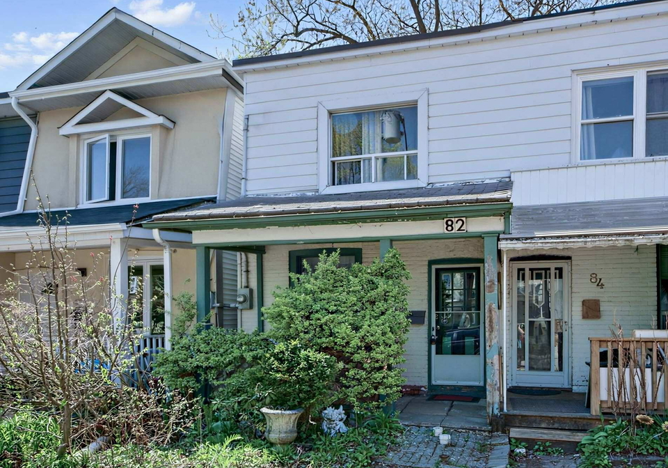 82-muriel-avenue-east-york-ontario-e13233886