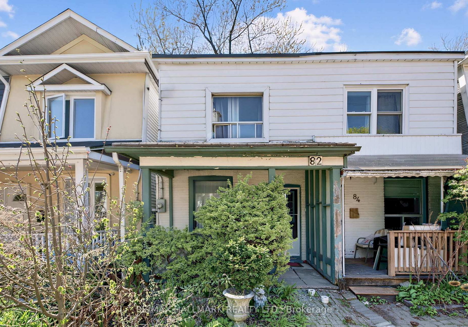 82-muriel-avenue-east-york-ontario-e13233886