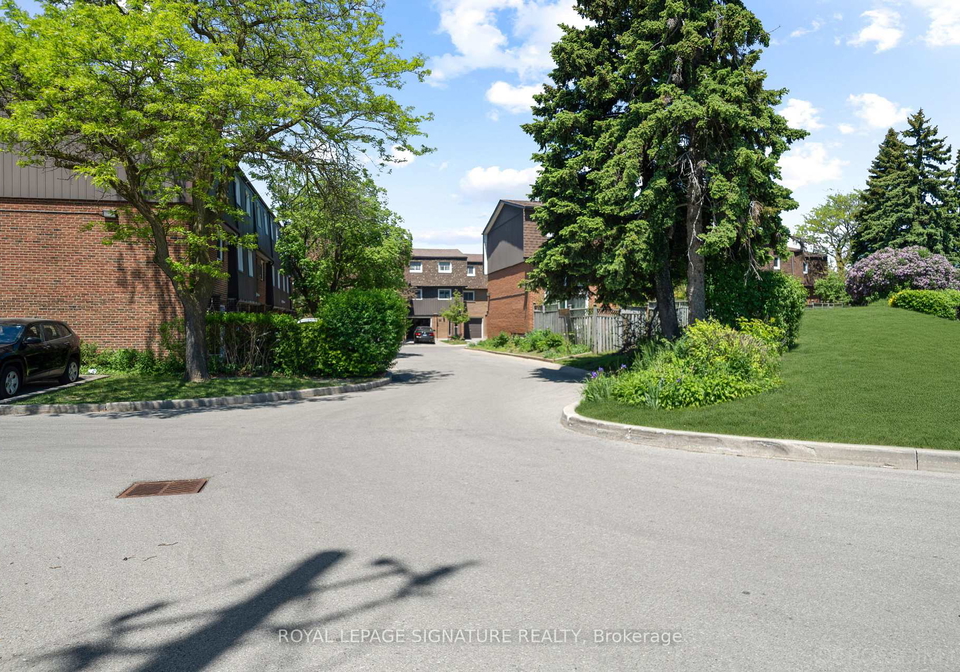 3100-kingston-road-scarborough-ontario-e13233912