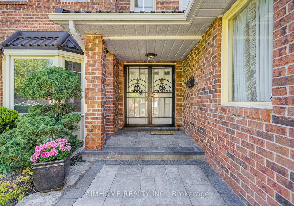21-calthorpe-avenue-scarborough-ontario-e13234354