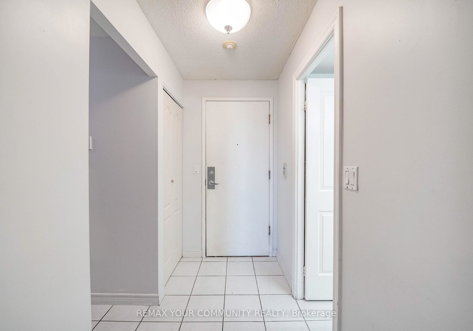 68-corporate-drive-scarborough-ontario-e13234502