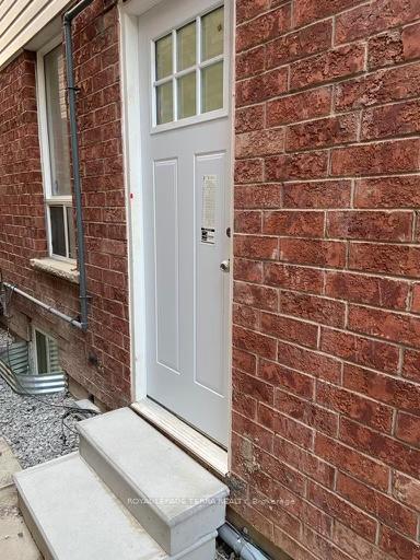 44-howling-crescent-ajax-ontario-e13234902