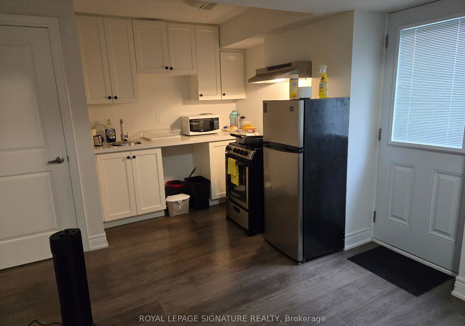 1028-pelican-trail-pickering-ontario-e13235530