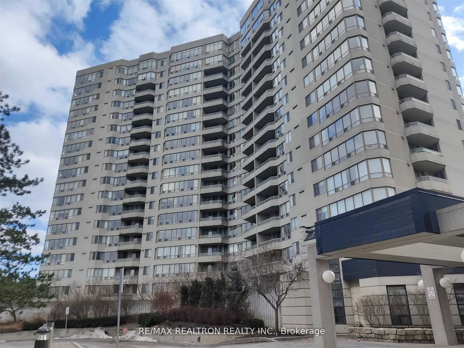 150-alton-towers-circle-scarborough-ontario-e13235568