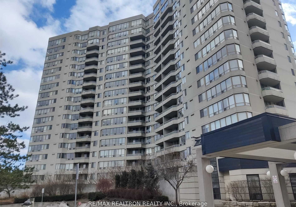 150-alton-towers-circle-scarborough-ontario-e13235568