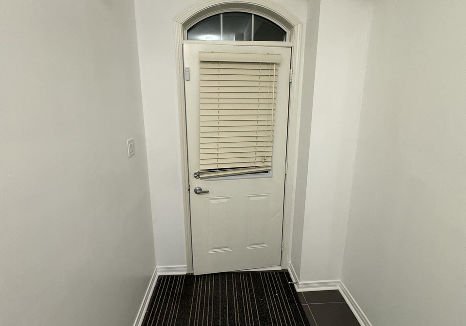 70-harwood-avenue-n-ajax-ontario-e13235794