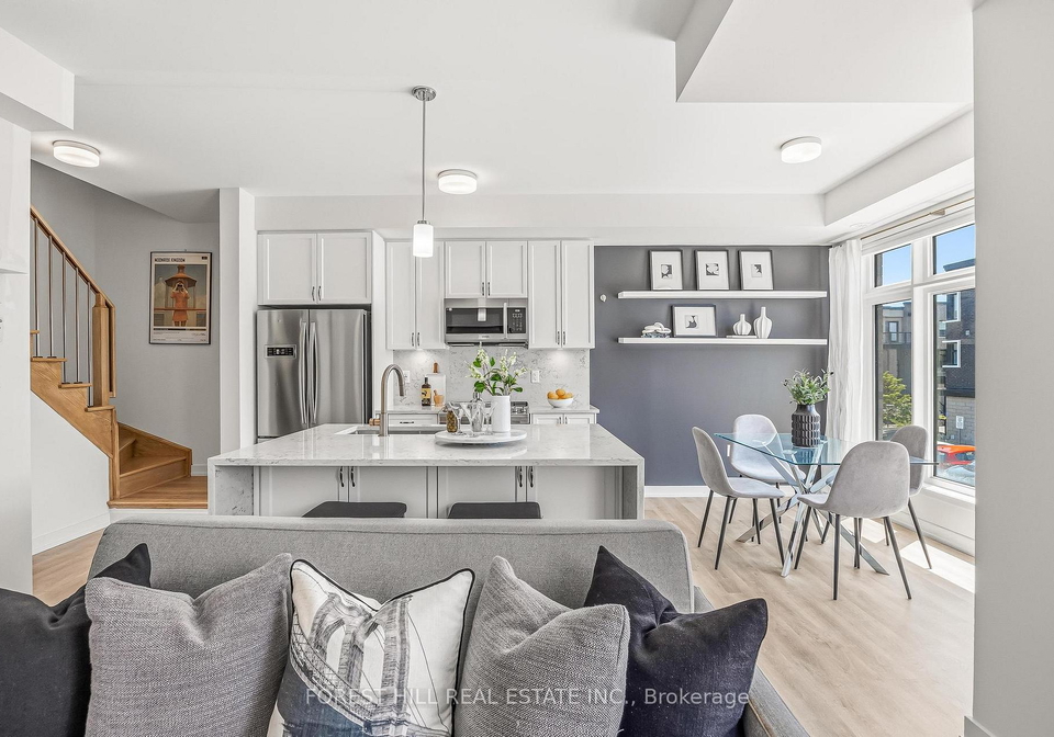2550-castlegate-crossing-pickering-ontario-e13236028