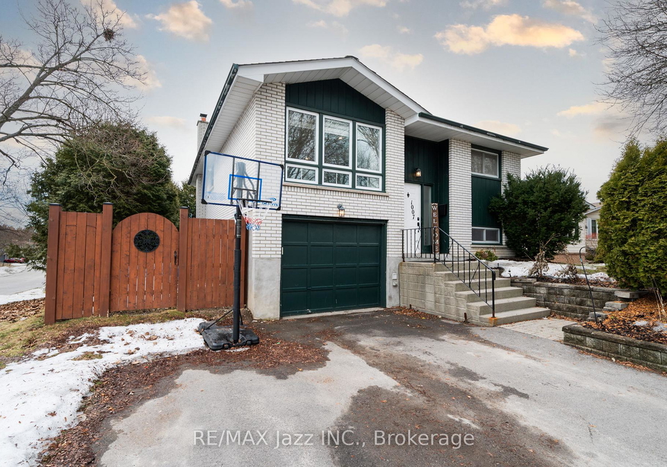 1007-cardinal-court-oshawa-ontario-e13236388
