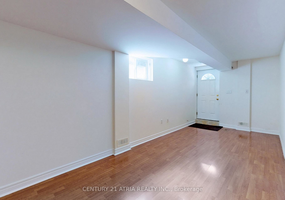 26-aylesworth-avenue-scarborough-ontario-e13236654