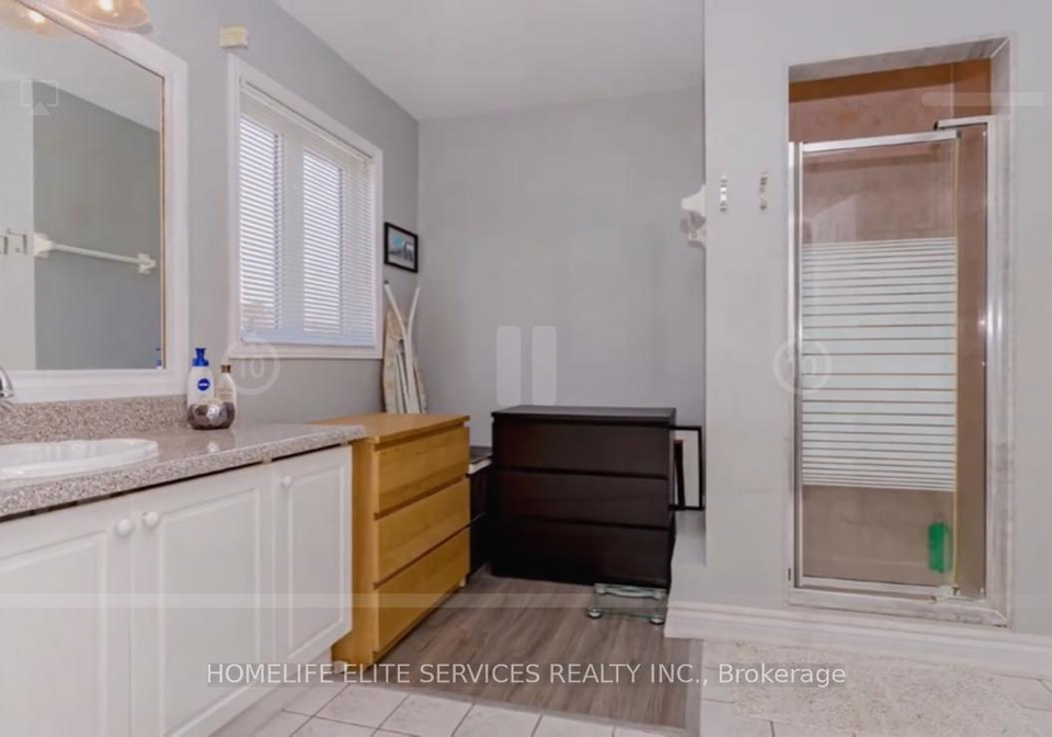 73-long-island-crescent-scarborough-ontario-e13236700
