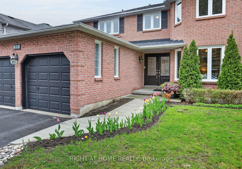 928-snowbird-street-oshawa-ontario-e13237208