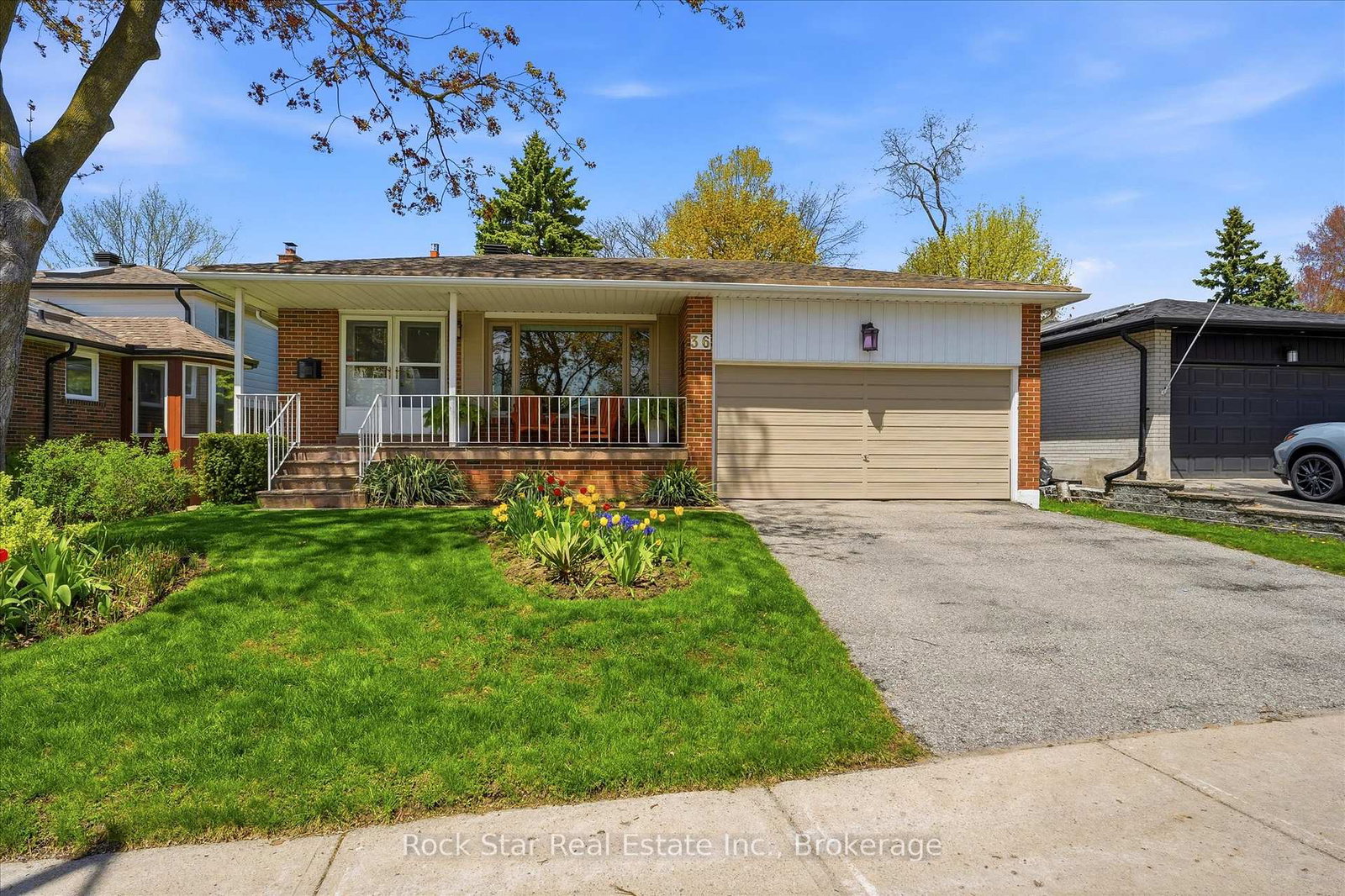36-langevin-crescent-scarborough-ontario-e13237418