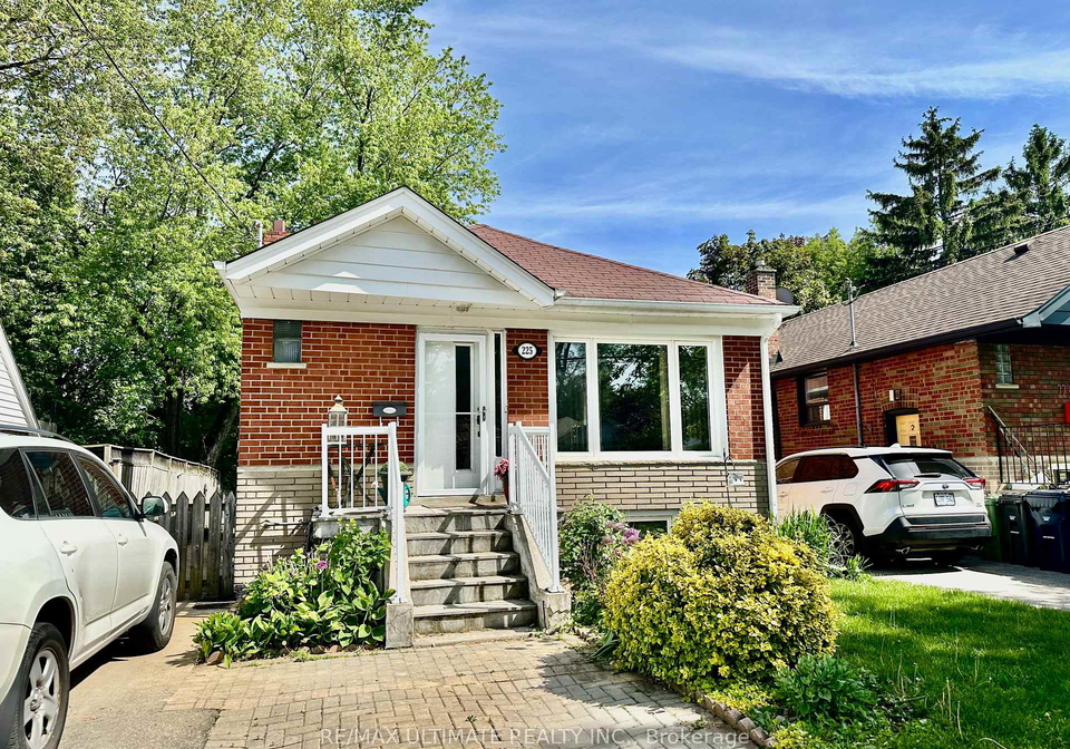 225-ferris-road-east-york-ontario-e13237460