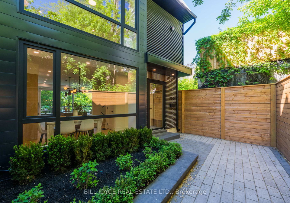 350-lee-avenue-toronto-ontario-e13237650