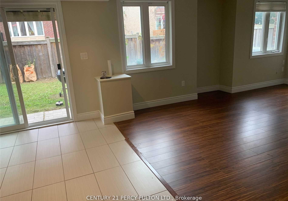 21-watersplace-avenue-ajax-ontario-e13237734