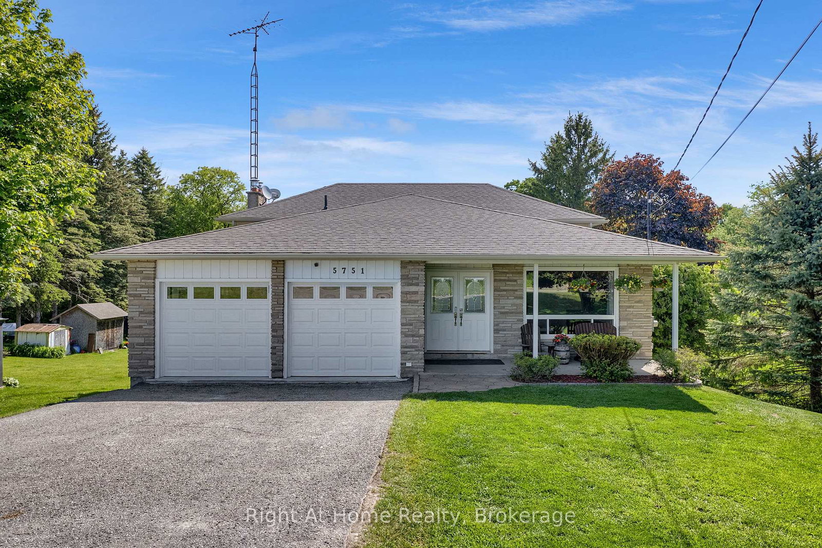 5751-main-street-clarington-ontario-e13237878