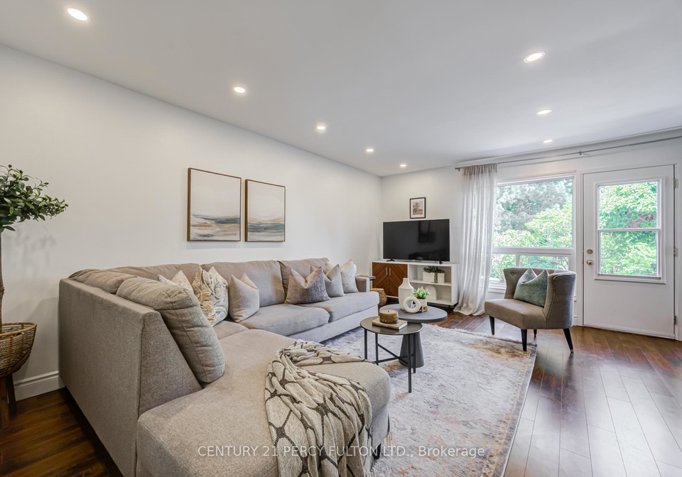 51-deacon-lane-ajax-ontario-e13237944