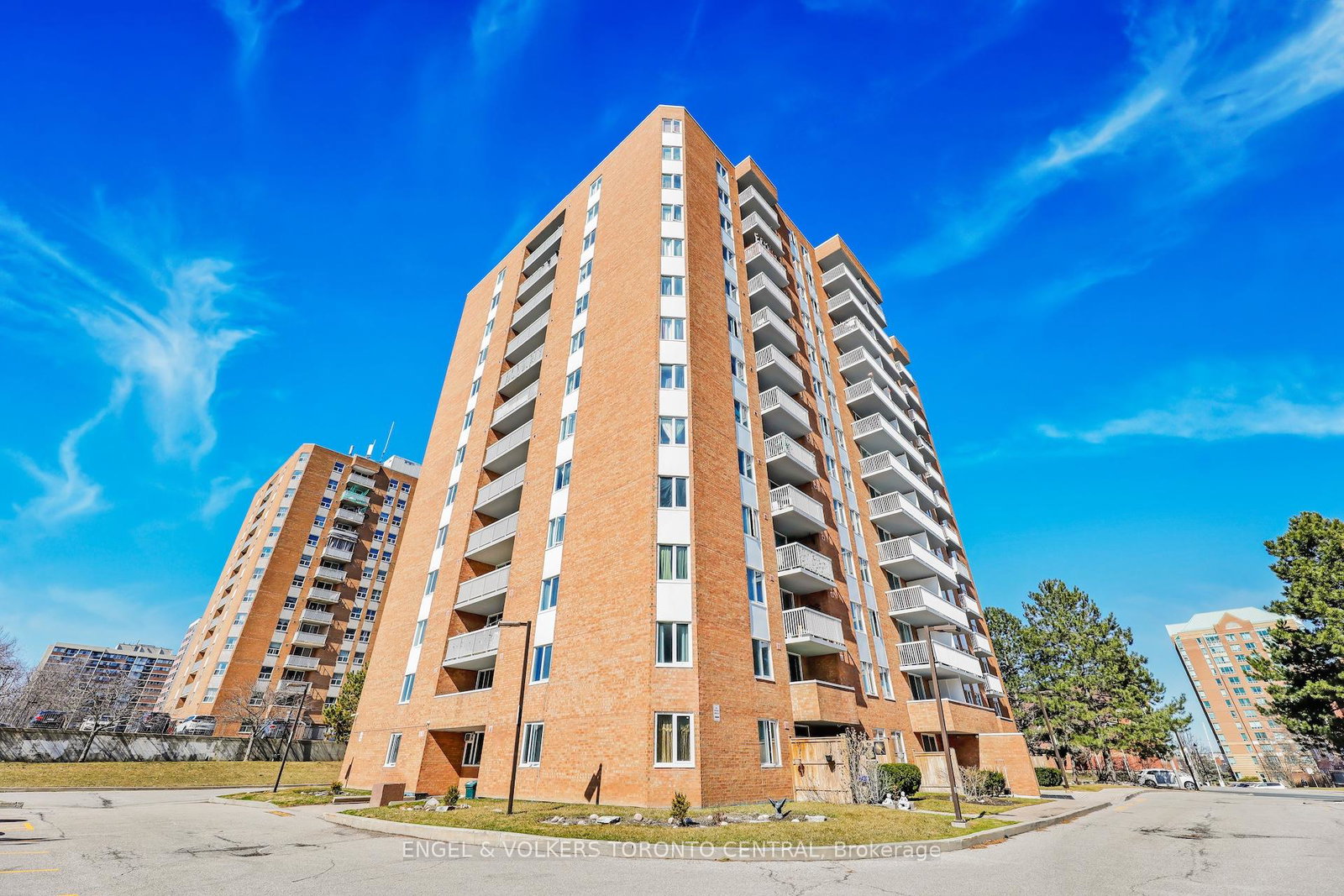 15-sewells-road-scarborough-ontario-e13238012