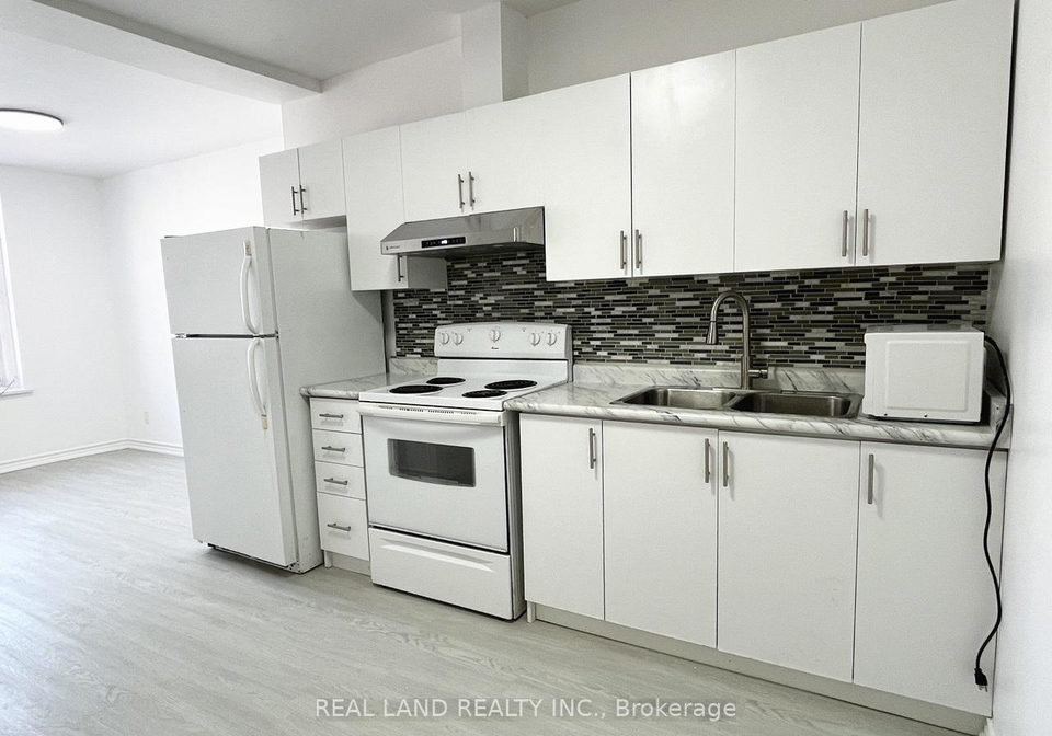 31-king-street-e-oshawa-ontario-e13238044
