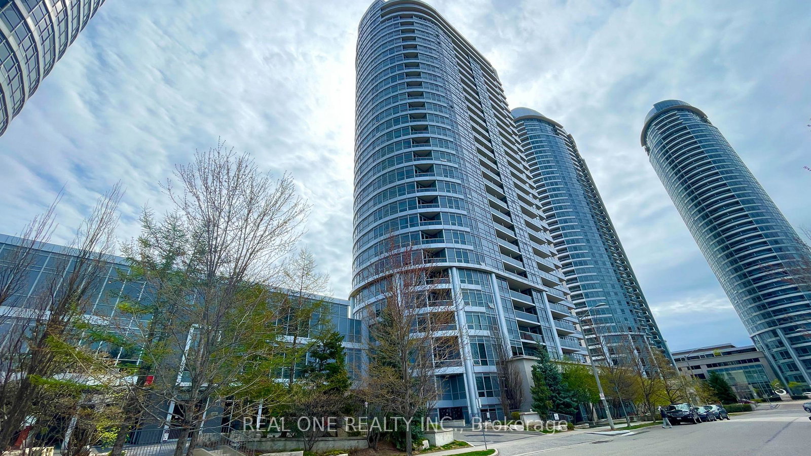 151-village-green-square-scarborough-ontario-e13238154