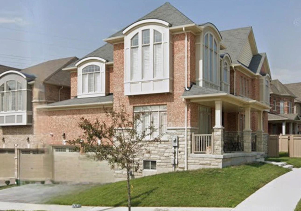 9-stott-avenue-ajax-ontario-e13238458