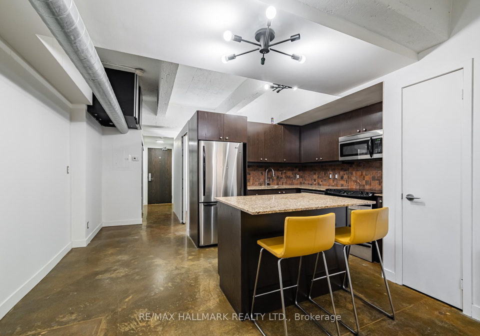 201-carlaw-avenue-toronto-ontario-e13238910