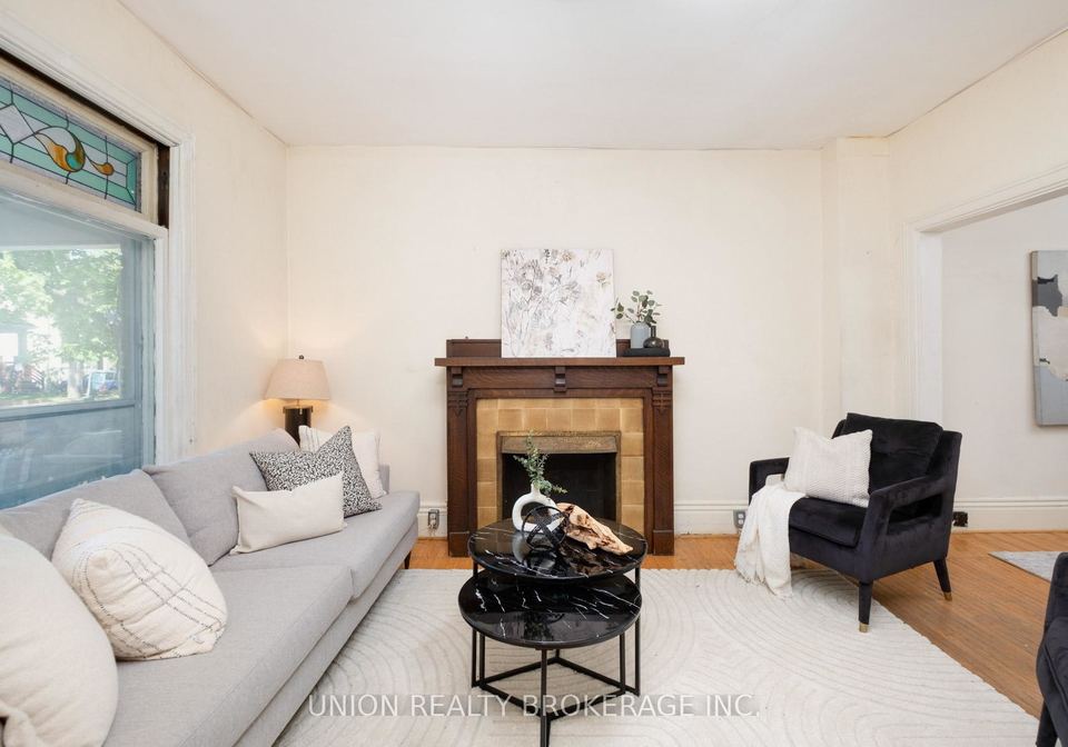 75-redwood-avenue-toronto-ontario-e13239260