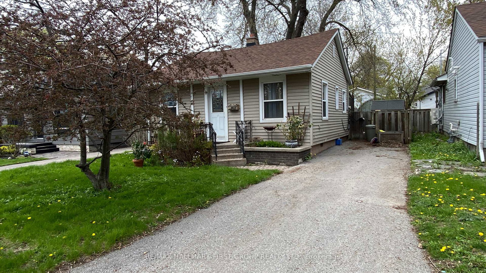 24-george-street-ajax-ontario-e13239468